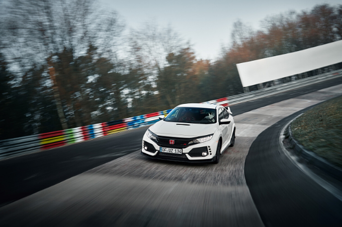 Honda Civic Type R gewinnt Sport Auto Award 2019