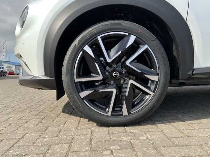 Nissan Juke Hybrid N-Design Navi Leder Bose 360 Kamera LED Apple CarPlay