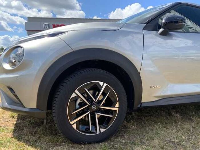 Nissan Juke Hybrid N-Connecta Winterpaket Navi LED Apple CarPlay Android Auto