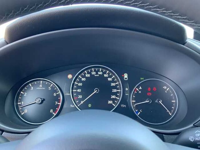 Mazda CX-30 2.5 GS Center-Line Design HUD NAVI