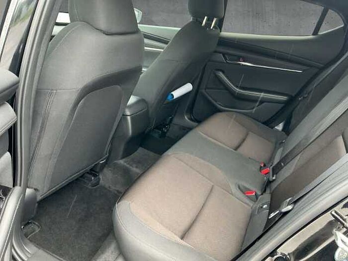 Mazda 3 2.0 AT Exclusive-Line Daso Desi MAtrix Bose 360