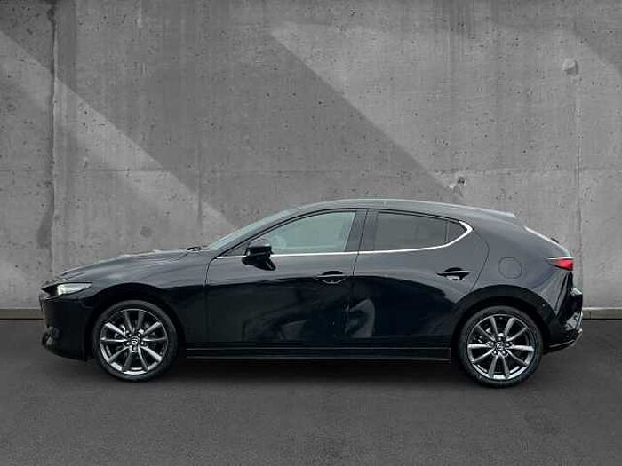 Mazda 3 2.0 AT Exclusive-Line Daso Desi MAtrix Bose 360