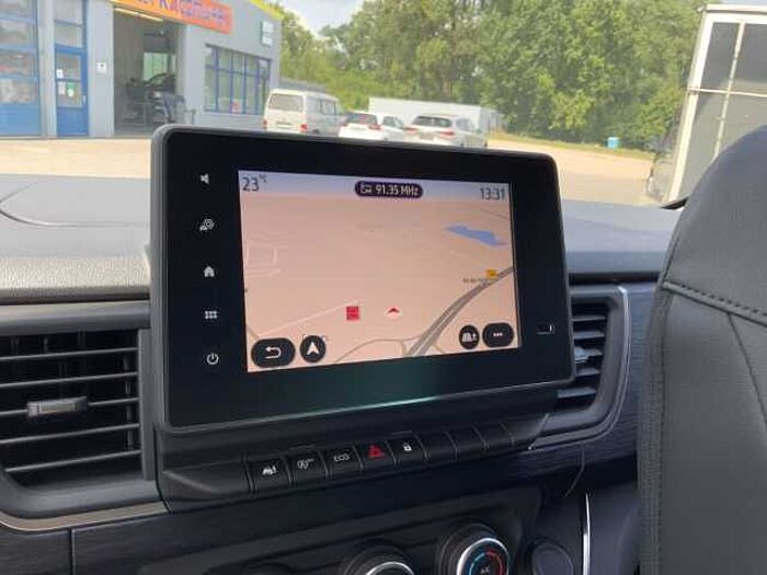 Nissan Primastar FlexVan Reisemobil Rollstuhltransportvorbereitung Navi LED Apple CarPl