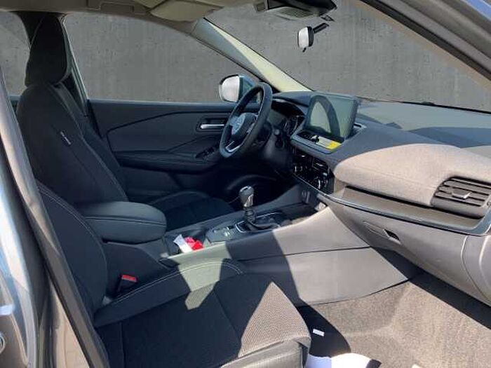 Nissan Qashqai Acenta 1.3 Winterpaket Navi 360°Kamera LED Apple CarPlay