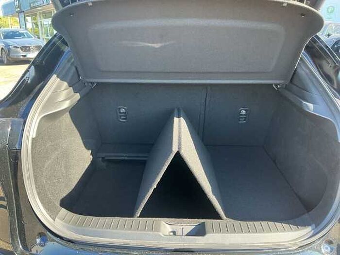 Mazda CX-30 2.5 AT Exclusive-Line MATRIX Bose 360 HUD