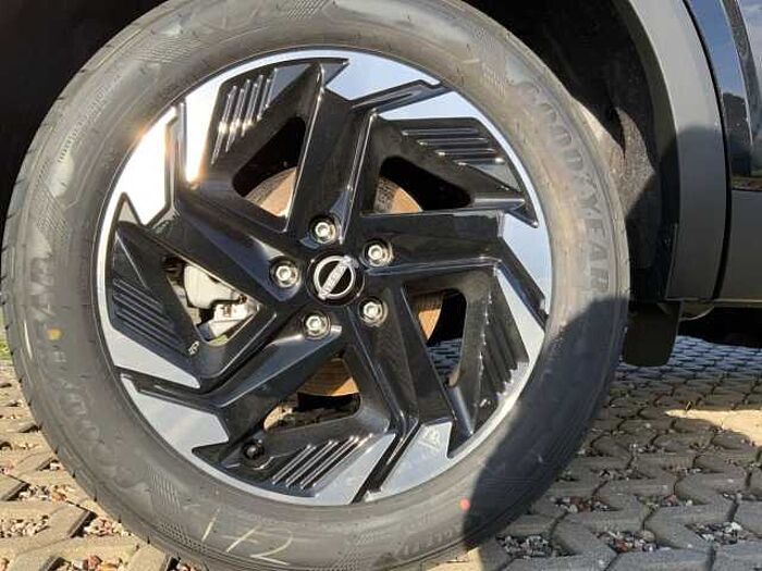 Nissan Qashqai e-Power N-Connecta Winterpaket Navi 360 Kamera LED El. Heckklappe HUD