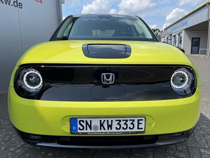 Honda e Advanc Park-Assistent Panorama Navi Soundsystem LED ACC Klimaautom DAB Ambient