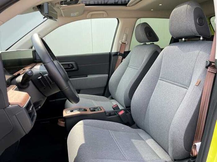 Honda e Advanc Park-Assistent Panorama Navi Soundsystem LED ACC Klimaautom DAB Ambient