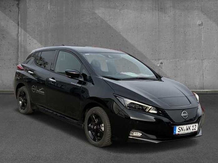 Nissan Leaf N-Connecta Winter & LED Navi SHZ 360° Kamera Dyn. Kurvenlicht N-Connecta Winter & LED Navi SHZ 360° Kamera Dyn. Kurvenlicht